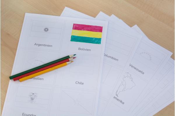Flaggen- und Wappenmalbuch Südamerika (Download) flaggenmalbuch_sa