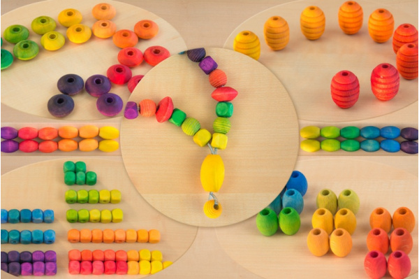 Regenbogenperlen und Fädelmaterial (Bausätze) regenbogenperlen_titel_